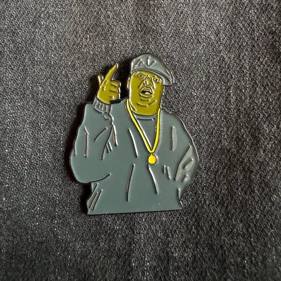Biggie Enamel Pin - Picture 1 of 1